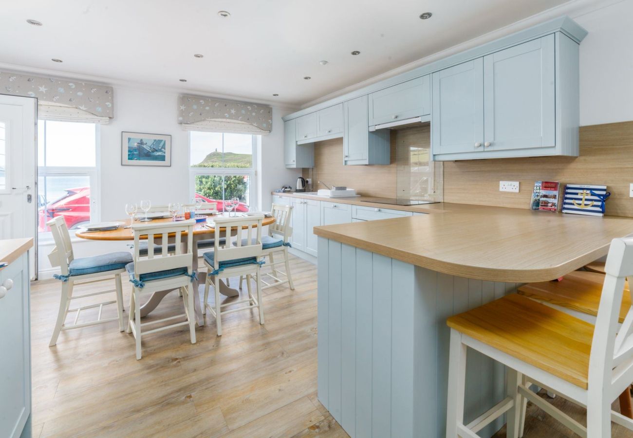 House in Barrow-In-Furness - Beachfront home at Port Erin, Isle of Man