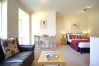 Apartment in Bracknell - Comfortable 2 Bedrooms in Bracknell