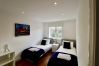 House in Maidenhead - Spacious 5-Bedroom Home in Maidenhead