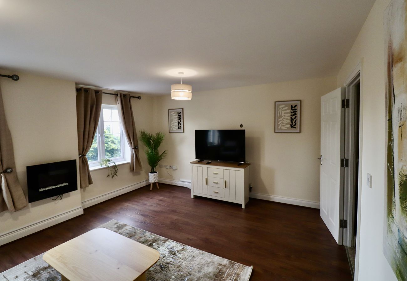 House in Maidenhead - Modern 5-Bedroom House in Maidenhead