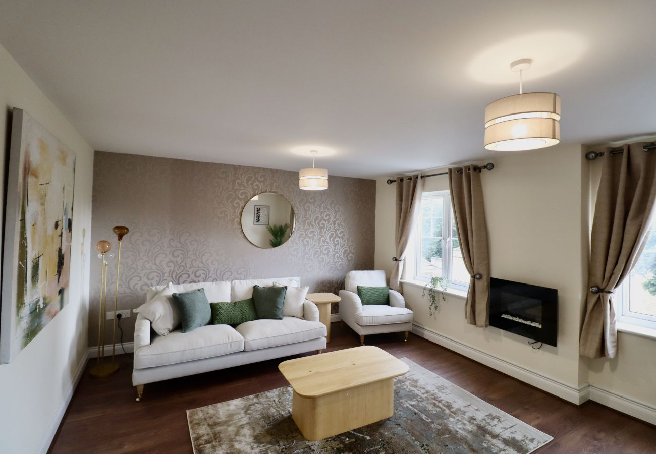 House in Maidenhead - Modern 5-Bedroom House in Maidenhead