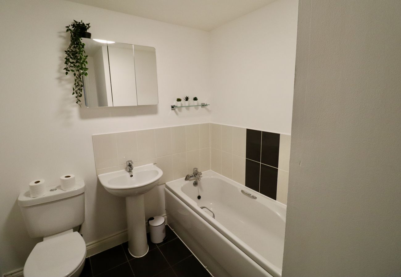 House in Maidenhead - Modern 5-Bedroom House in Maidenhead