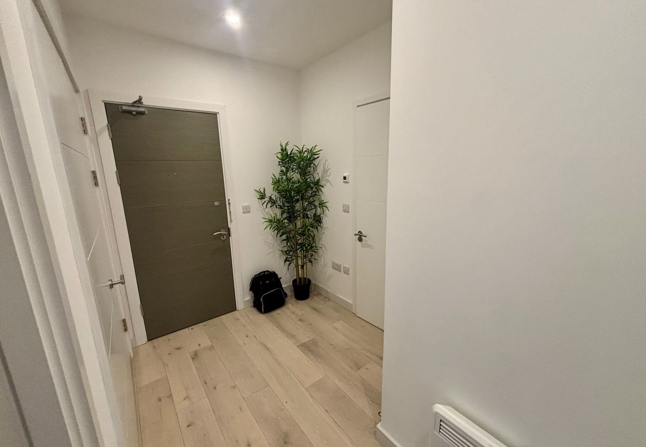 Apartment in Bracknell - Modern 2-Bed Apartment in Blu Bracknell