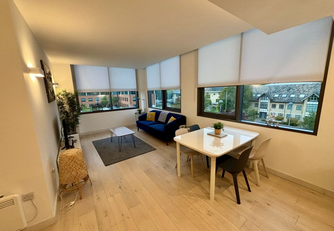 Apartment in Bracknell - Modern 2-Bed Apartment in Blu Bracknell