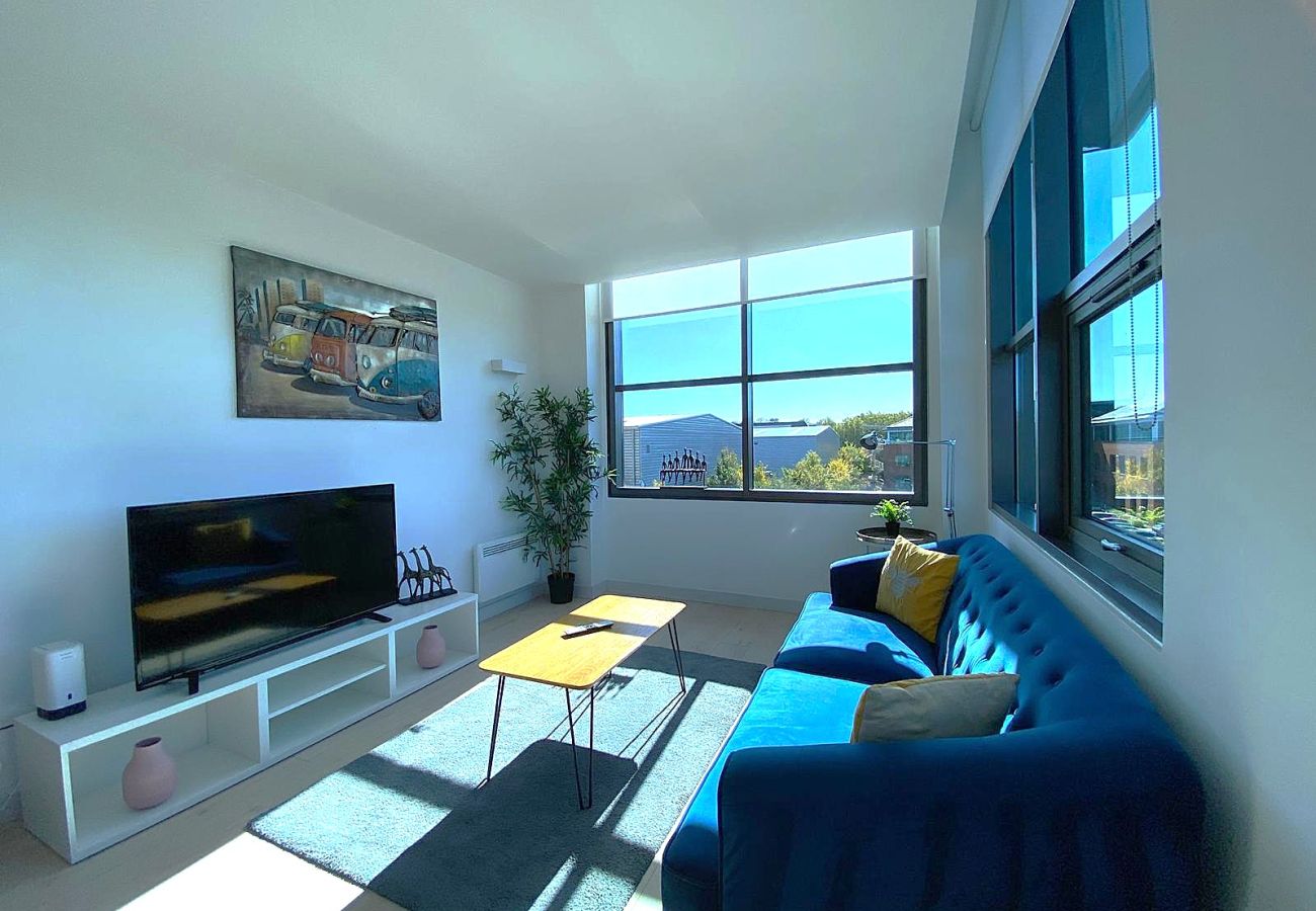 Apartment in Bracknell - Modern 2-Bed Apartment in Blu Bracknell