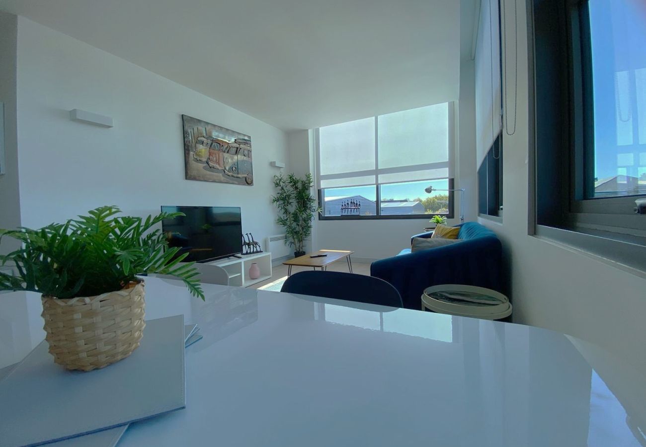 Apartment in Bracknell - Modern 2-Bed Apartment in Blu Bracknell