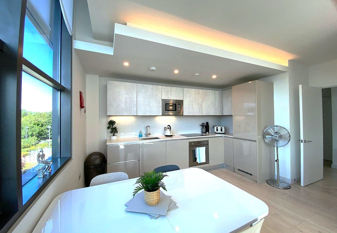 Apartment in Bracknell - Modern 2-Bed Apartment in Blu Bracknell