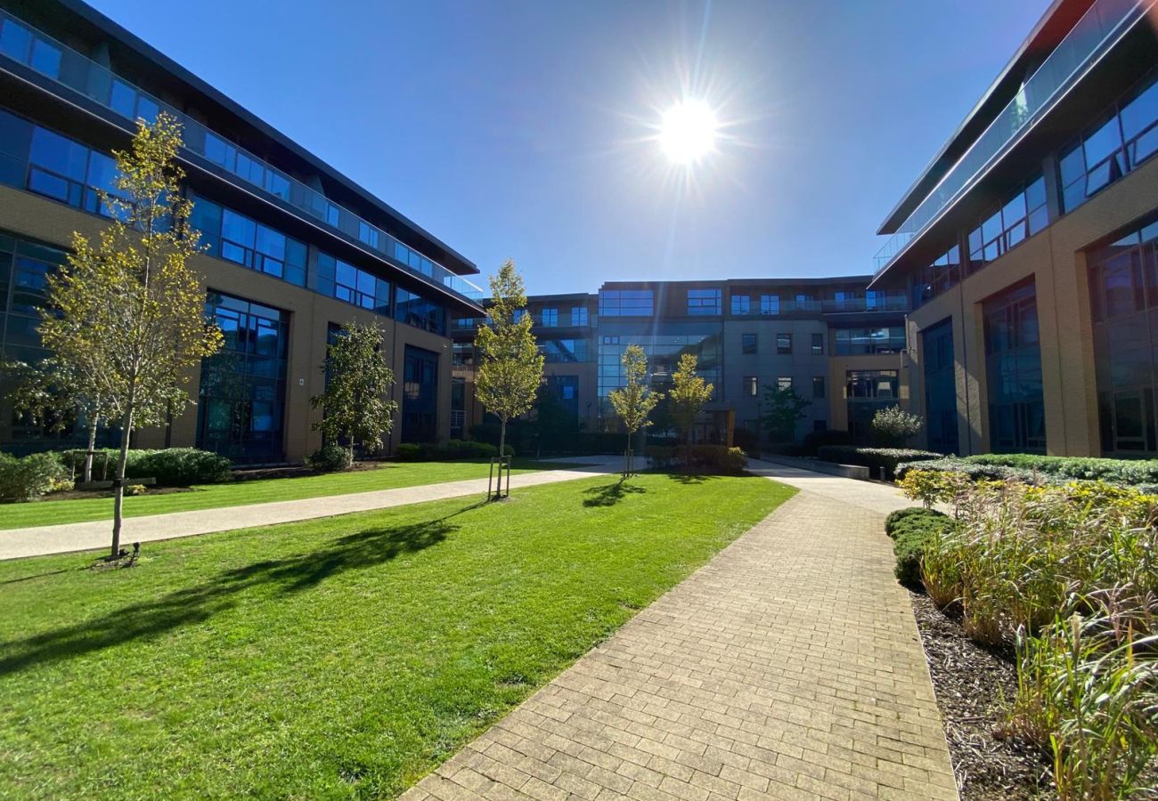 Apartment in Bracknell - Modern 2-Bed Apartment in Blu Bracknell