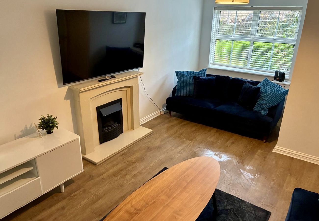 House in Andover - Great Parking and Spacious 3 Bedroom Home Andover