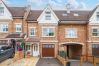 House in Ascot - Spacious 5-Bedroom Home in Winkfield Row, Ascot