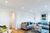 House in Woking - Woking - 3 Bedroom House - With Garden