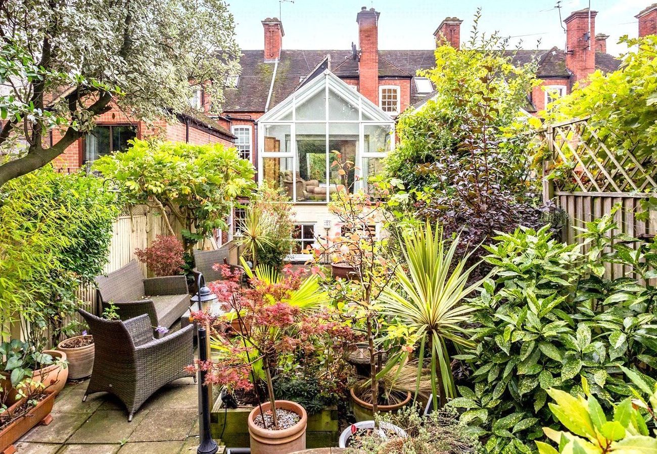 House in Windsor - Stylish 4 Bed House | Windsor