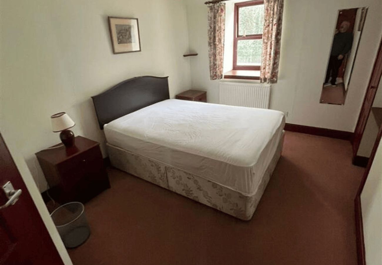 House in Cupar - 6 Bed & 6 Bath House | Falfield