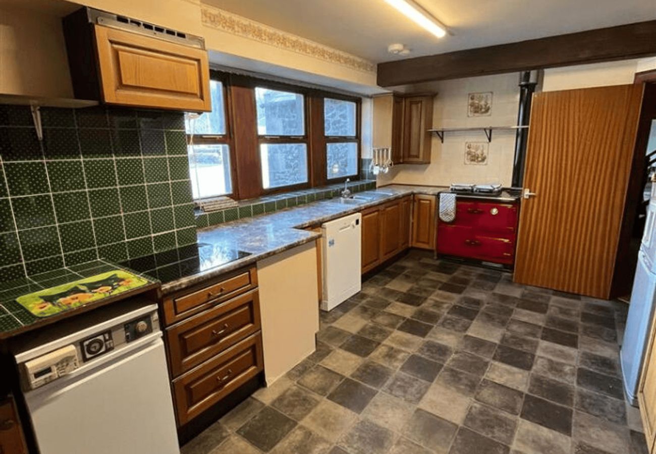 House in Cupar - 6 Bed & 6 Bath House | Falfield
