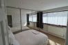 House in Ascot - 3 Bed Home with Driveway | Ascot