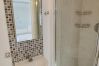 House in Ascot - 3 Bed Home with Driveway | Ascot