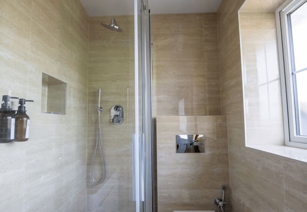 House in Taplow - Spacious New 5-Bed Home in Taplow