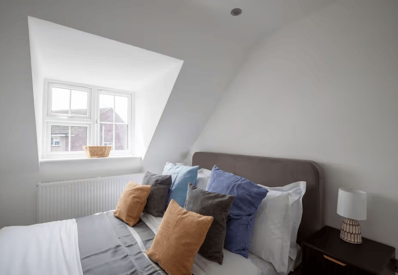 House in Taplow - Spacious New 5-Bed Home in Taplow