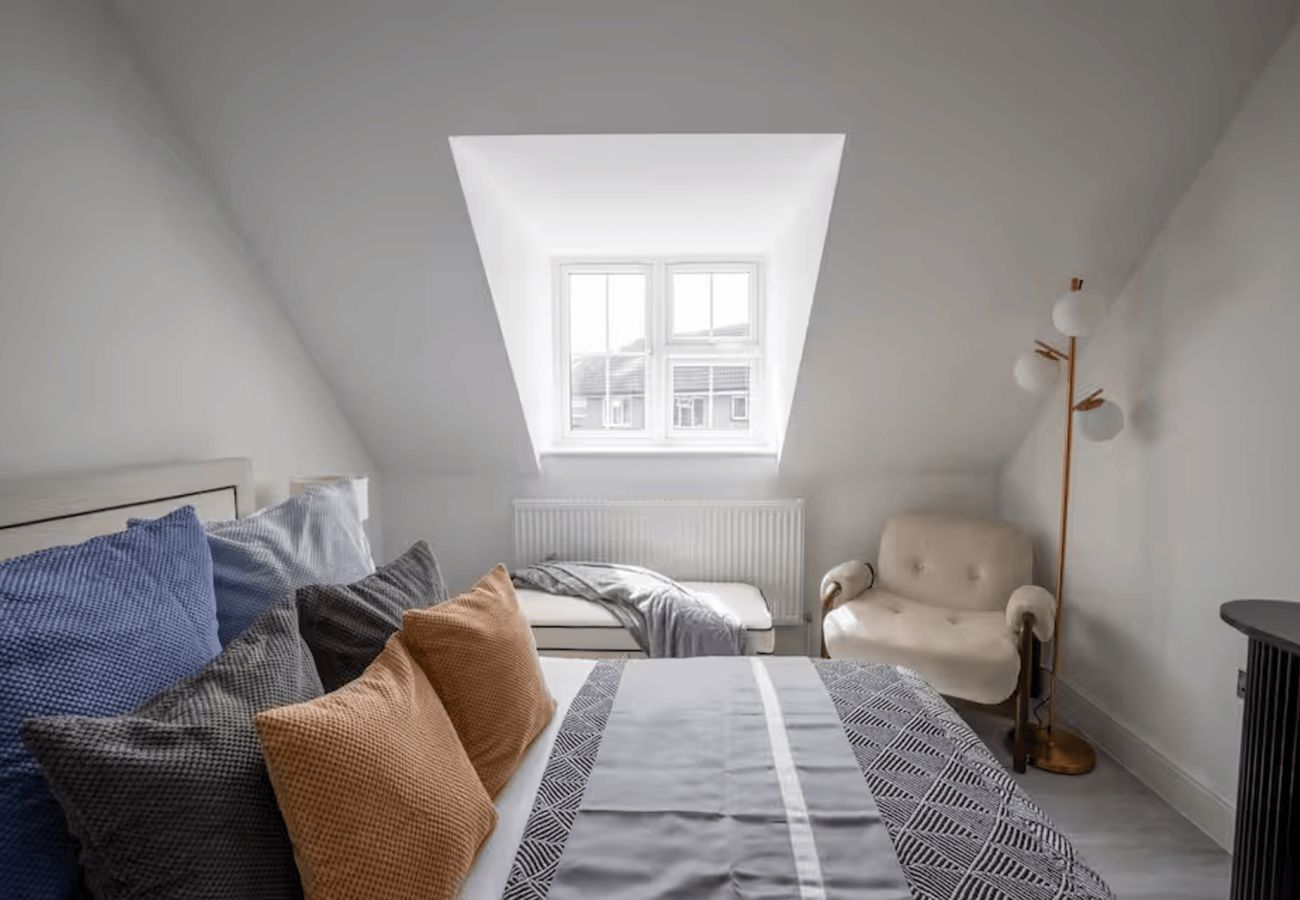 House in Taplow - Spacious New 5-Bed Home in Taplow
