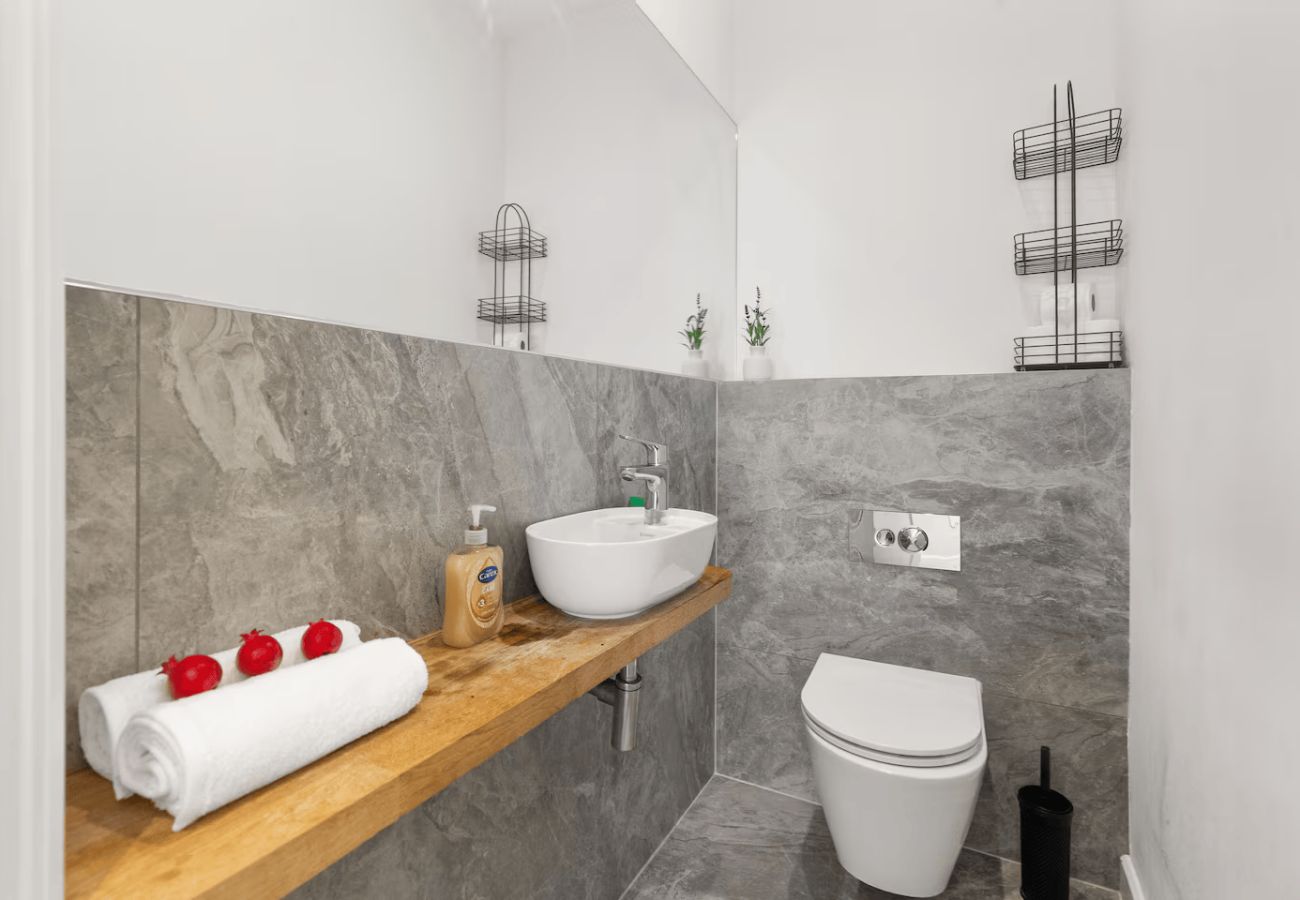 House in Ascot - Luxury House Located Near Ascot Racecourse