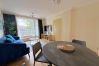 Apartment in Woking - 2-Bedroom Apartment in Central Woking
